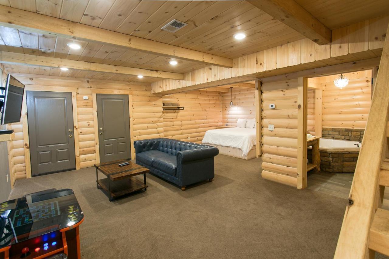Hummingbird Haven Cabin By Amish Country Lodging Berlin Ngoại thất bức ảnh